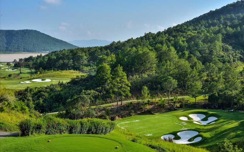 Dalat Palace Golf Club sở hữu cảnh quan ấn tượng