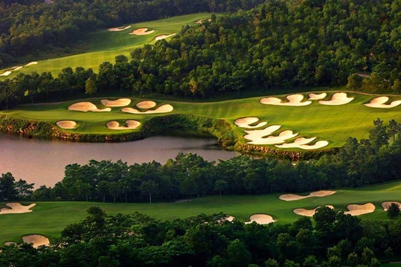 Sân golf lớn nhất thế giới là Mission Hills tại Trung Quốc