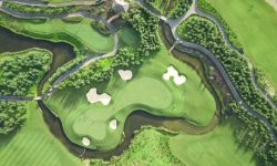Sân golf FLC Sầm Sơn sở hữu vị trí đắc địa