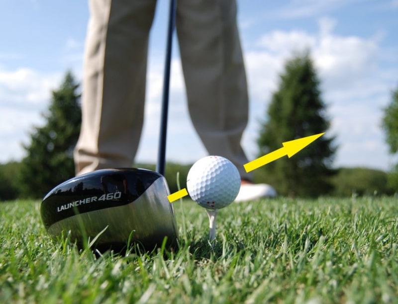Chọn gậy wedge có độ loft phù hợp giúp golfer dễ kiểm soát điểm rơi của bóng hơn. 