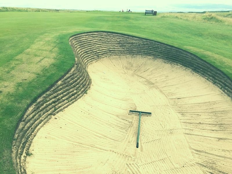 Golfer cần nắm vững luật golf trong bunker để tự tin chinh phục mọi thử thách
