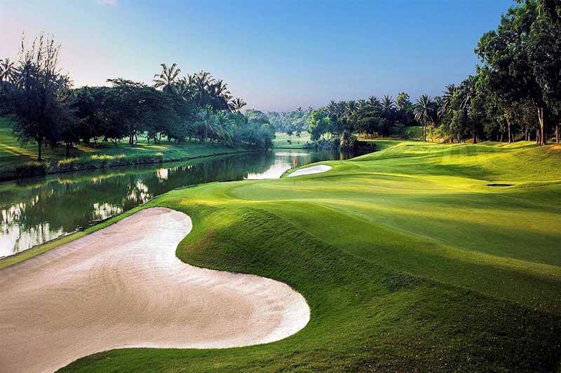 Sân golf Minh Trí gần Hà Nội 
