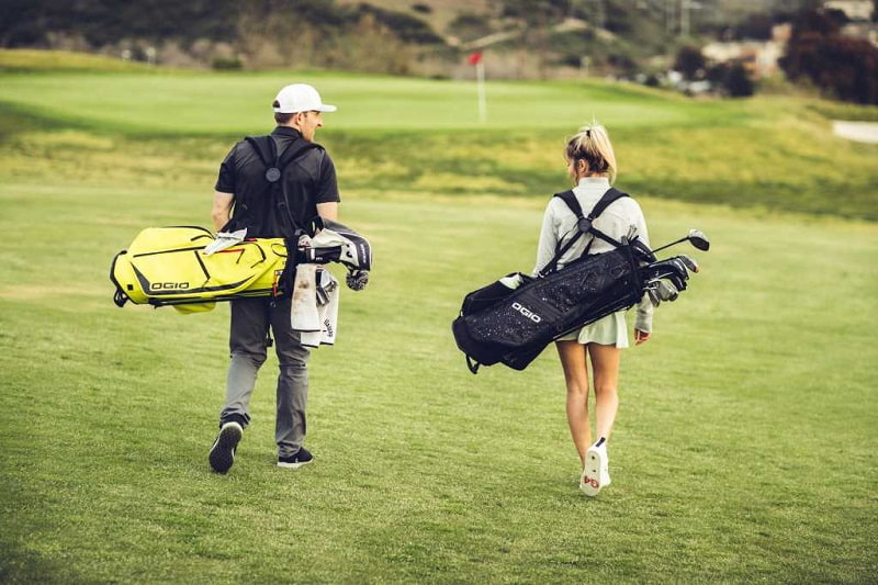 Không phải golfer nào cũng cần mua túi to