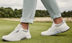 Giày golf Ecco được làm từ chất liệu cao cấp, tạo cảm giác êm ái khi mang