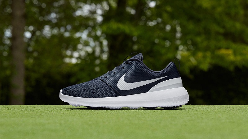 Giày golf Nike được golfer ưa chuộng