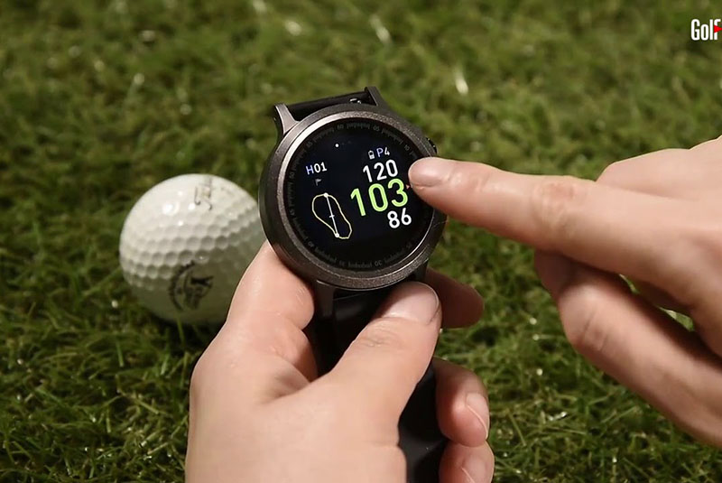 Đồng hồ được tích hợp nhiều tính năng hỗ trợ theo dõi sức khỏe của golfer