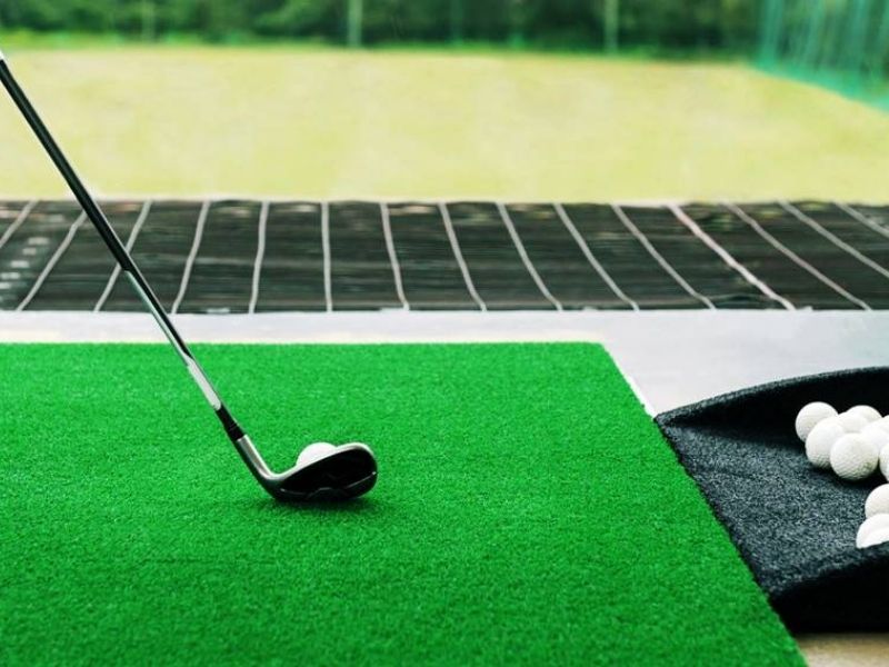 Golfer không thể tự tập golf tại nhà nếu thiếu thảm tập golf
