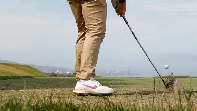 Giày golf Nike được ứng dụng những công nghệ hiện đại