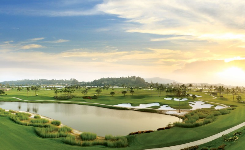 Sân golf Sông Giá Hải Phòng có bố trí các bẫy tạo thách thức cho người chơi