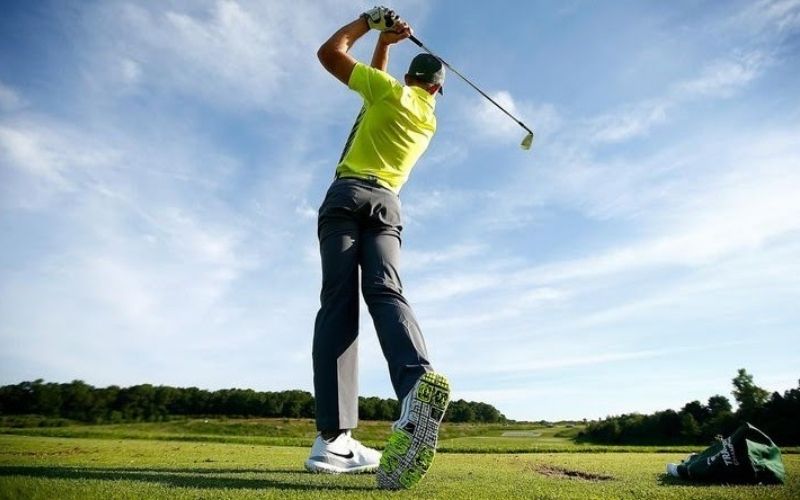 Golfer có thể tự ước tính tốc độ đầu gậy