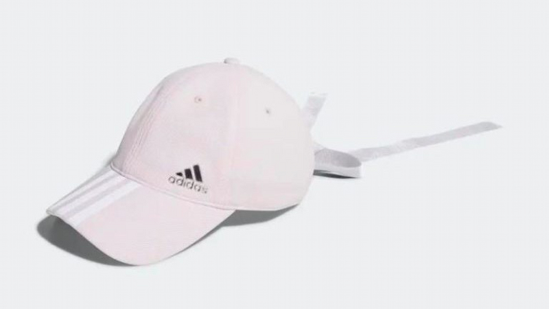Mũ golf Adidas HG5584 màu hồng được nhiều golfer nữ lựa chọn sử dụng