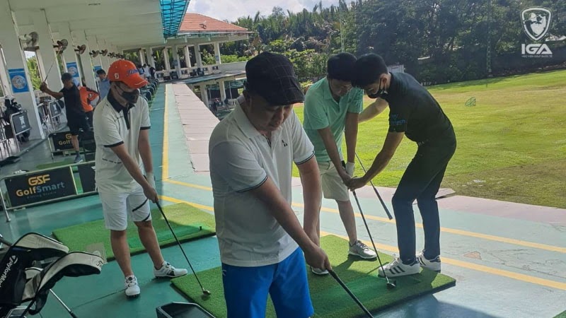 IGA đào tạo trực tiếp trên sân quốc tế cho golfer quận Hoàn Kiếm