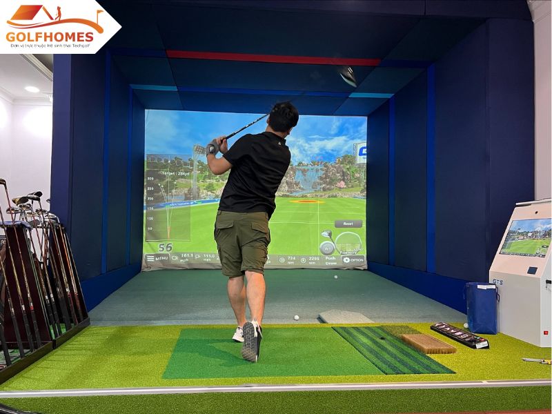 Golfer có thể tập swing trong nhà với phần mềm golf 3D hiện đại