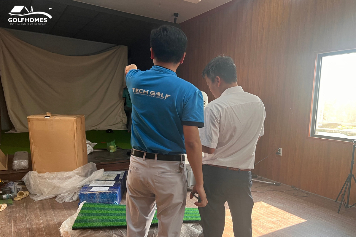 Kỹ sư Techgolf lên phương án thi công phòng golf 3D tại huyện Tứ Kỳ, tỉnh Hải Dương